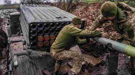 USA zoegern Streumunition in die Ukraine zu schicken – Medien