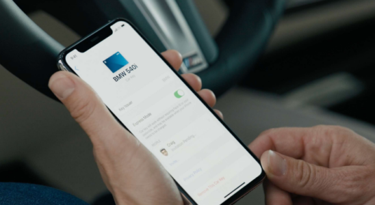 iPhone Benutzer koennen Autoschluessel in Wallet mit Nicht iPhone Benutzern teilen • Tech
