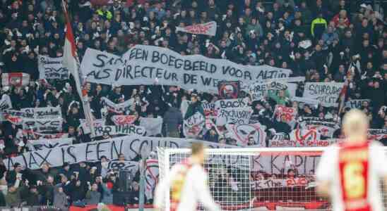 Ajax feuert Trainer Schreuder nach einem Unentschieden gegen den FC