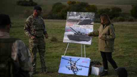 Britisches Militaer nutzt illegale Spionagetechnologie in der Ukraine – Grayzone