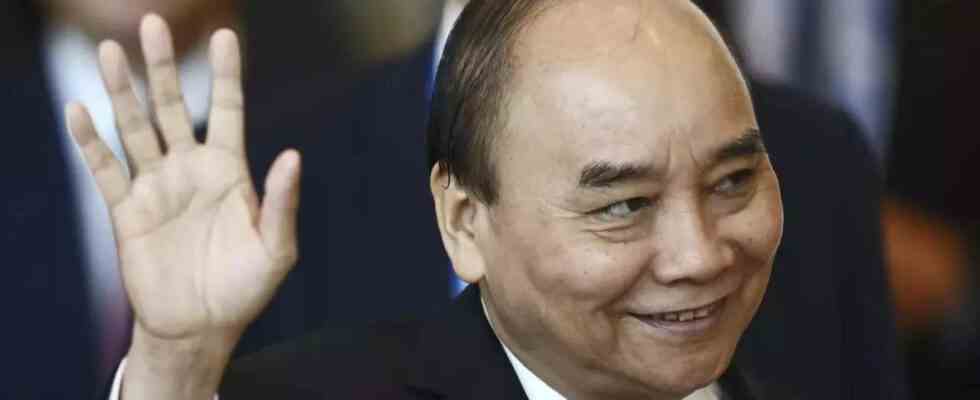 Der vietnamesische Praesident Nguyen Xuan Phuc tritt nach Kritik an