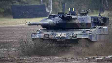 Deutscher Ruestungshersteller beschwert sich ueber Panzerlieferungen an die Ukraine —