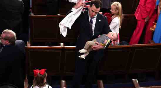 Die Vertreter des US Repraesentantenhauses bringen ihre Babys zum Kongress waehrend