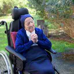 Die franzoesische Schwester Andre stirbt im Alter von 118 Jahren