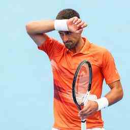 Djokovic steht geschockt im Achtelfinale des ATP Turniers in Adelaide