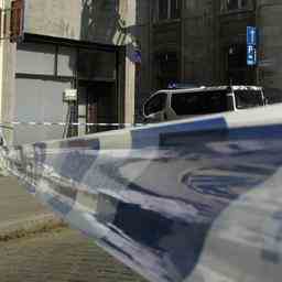 Elfjaehriges Kind stirbt nachdem in Antwerpen auf sein Zuhause geschossen