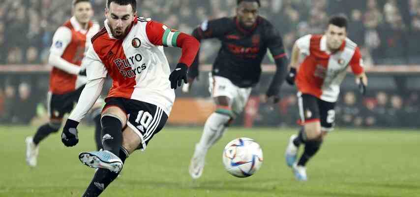 Feyenoord nutzt den Fehltritt des PSV voll aus und bleibt