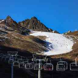 Gute Nachrichten fuer Wintersportler Viel Schnee in den Alpenlaendern ab