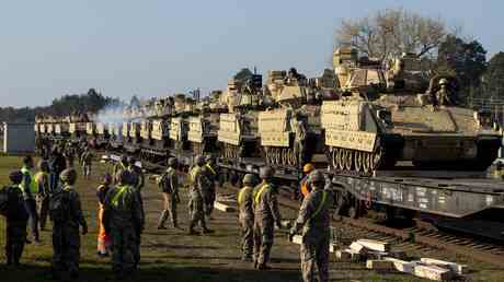 Pentagon wirbt fuer „Panzerkiller fuer die Ukraine — World