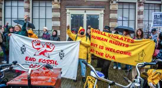 Studierende fordern ein Ende des „fossilen Geldes an den Hochschulen