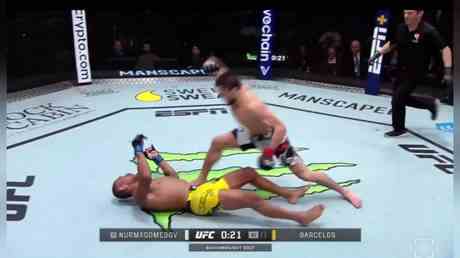 Unbesiegter russischer UFC Star landet boesartigen KO VIDEO — Sport