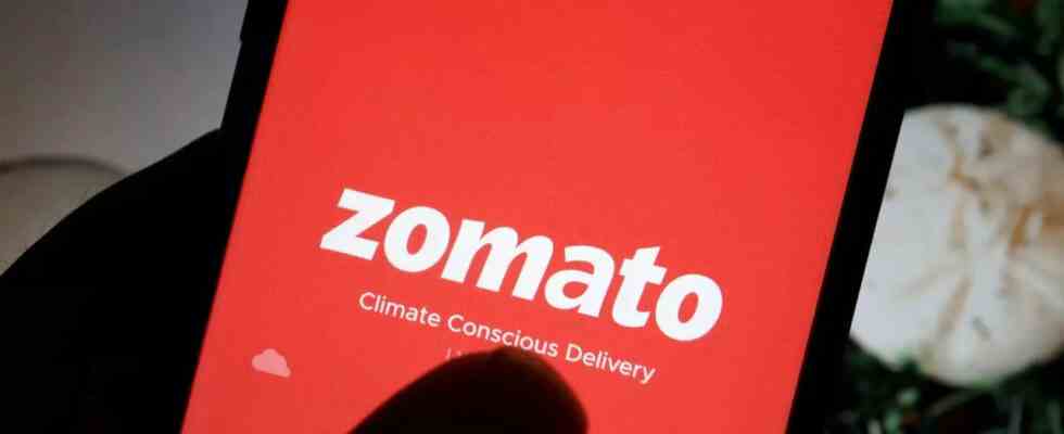 Zomato fuehrt das Gold Abonnement die verguenstigte Lieferung und die Rueckgabe