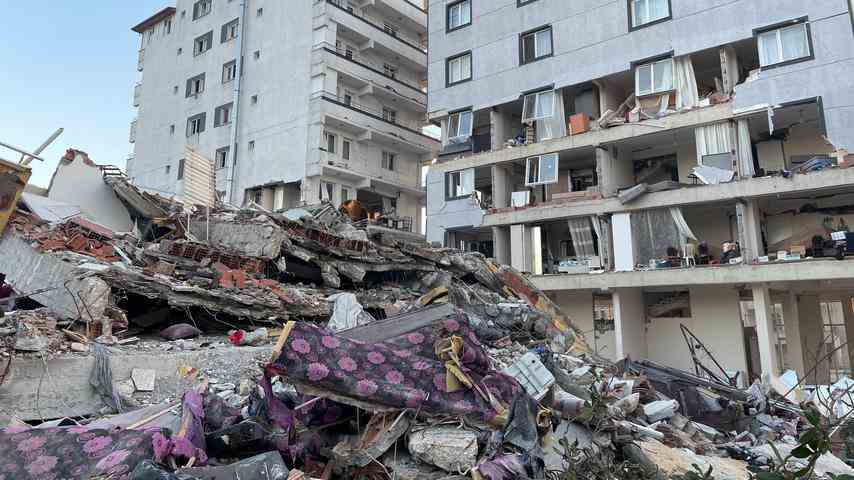 1676147942 416 Unglaube in der vom Erdbeben verwuesteten Stadt Antakya Im
