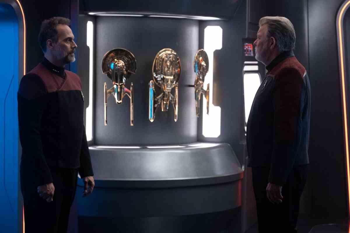 Star Trek: Picard Staffel 3 Episode 2 Review Disengage verschwendet die Raffi-Handlungslinie, um alte Star Trek- und TNG-Handlungsstränge wiederzuverwenden