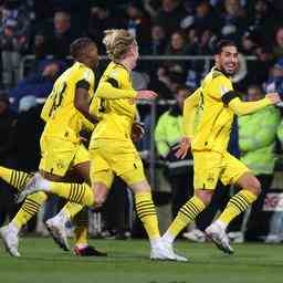 50 Meter Tor fuehrt Dortmund zum Sieg PSG faellt im franzoesischen Pokal