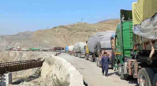 Der Handel wird wieder aufgenommen da Pakistan und Afghanistan die