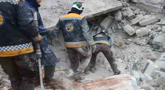 Erdbebenverwuestung bringt Elend ueber die vom Krieg heimgesuchten Syrer im