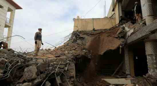 Explosion in Peschawar Moschee 17 Verdaechtige festgenommen