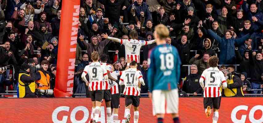 PSV gewinnt teilweise durch De Jongs Jubilaeumstor gegen den FC