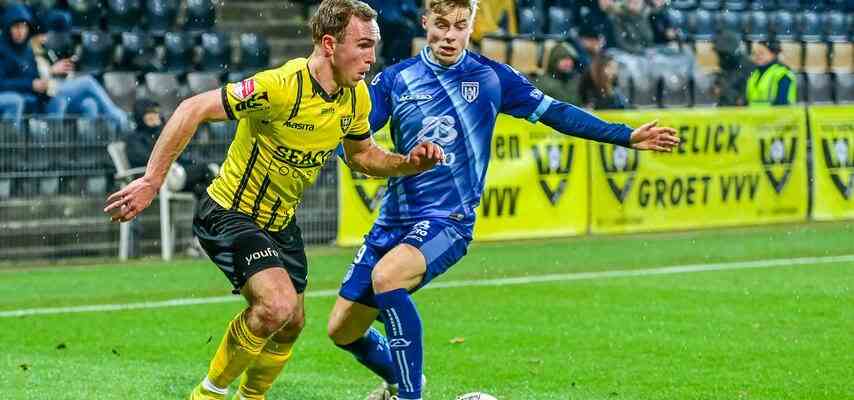 Spitzenreiter PEC Zwolle setzt starke Serie fort Verfolger Heracles wieder