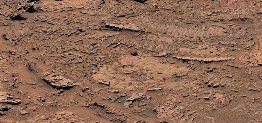 Spuren von Wasser und Wellen auf dem Mars entdeckt