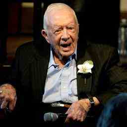 US Ex Praesident Jimmy Carter 98 behandelt Im Ausland