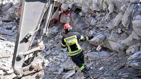 Ueberlebende 12 Tage nach Erdbeben in Tuerkiye gerettet — World