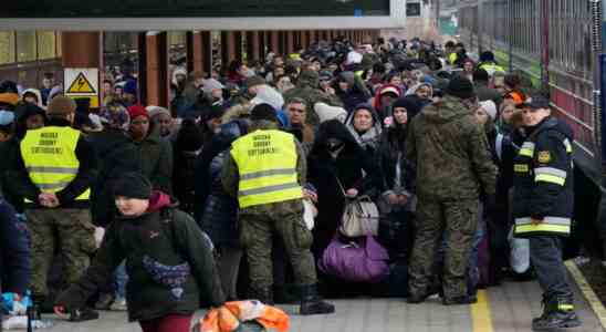 Ukrainische Fluechtlinge in Sicherheit aber nicht in Frieden nach einem