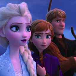 Woody und Elsa kehren zurueck Disney kommt mit fuenftem Toy