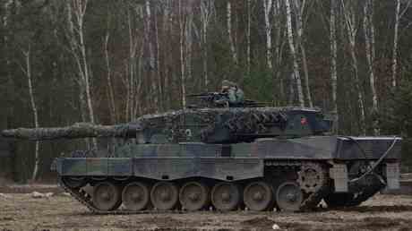 Zwei EU Staaten weigern sich Leopard 2 Panzer nach Kiew zu schicken –