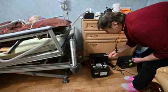 „Totale Folter Kranke Ukrainer schnappen nach Sauerstoff inmitten von Stromausfaellen