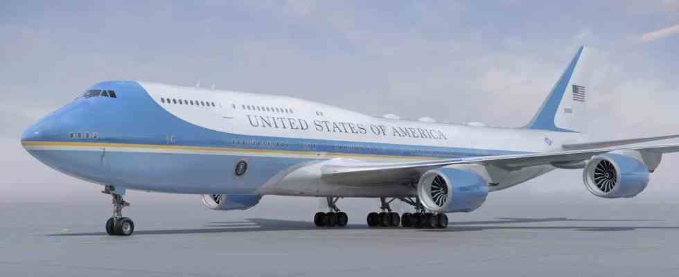 Air Force US Praesident Biden entscheidet dass sein neues Air Force
