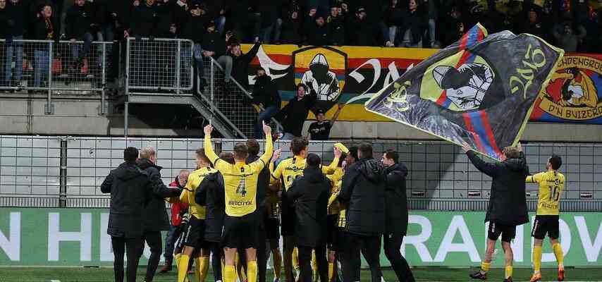 Almere gewinnt beim FC Dordrecht und setzt ADO im Kampf