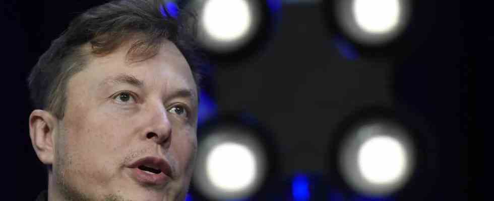 Als Elon Musk versuchte den ChatGPT Hersteller zu kaufen und scheiterte