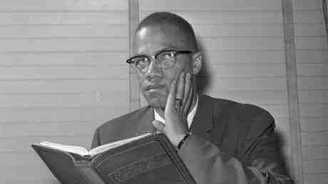 College entfernt irrefuehrendes Zitat von Malcolm X Jahrzehnte nach Aufforderung