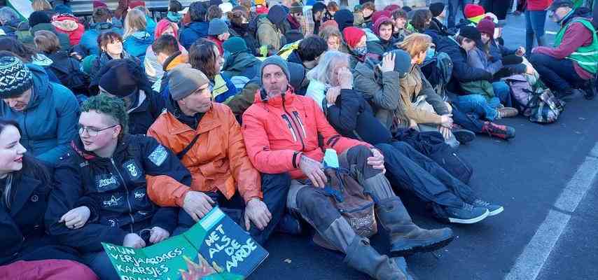Festnahmen bei Klimademonstration in Den Haag Bauernprotest verlief reibungslos