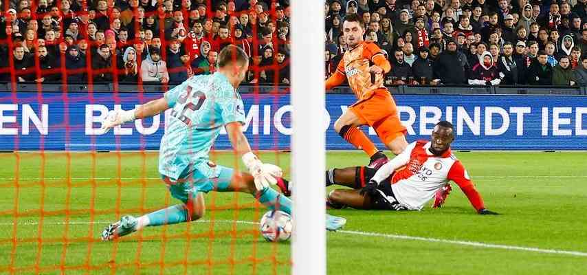 Feyenoord schlaegt den FC Volendam und startet Classic mit drei