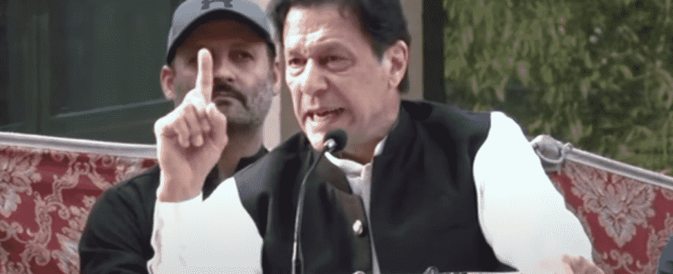 Haftbefehl ohne Kaution gegen Pakistans gestuerzten Premierminister Imran Khan im