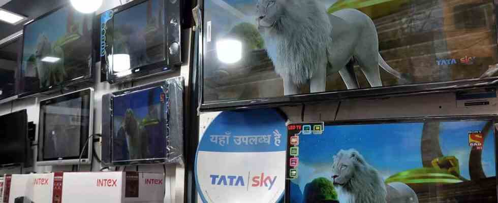 Holi Vijay Sales kuendigt Holi Sonderverkauf an Preis Rabatte und mehr
