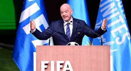 Infantino zum zweiten Mal mit grossem Applaus zum FIFA Praesidenten gewaehlt