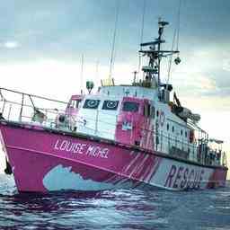 Italien beschlagnahmt Rettungsboot der deutschen Wohltaetigkeitsorganisation Im Ausland