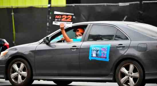 Kalifornisches Gericht bestaetigt Prop 22 im Sieg fuer Uber Lyft