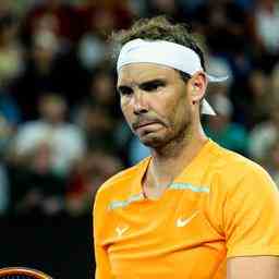 Nadal kehrt nach Monaten der Verletzung auf den Schotter von