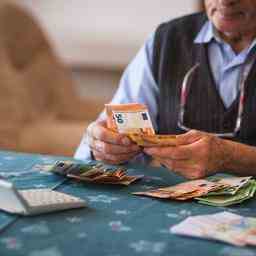 Nicht alle Pensionskassen sind sich ueber nachteilige Folgen von Rentenerhoehungen