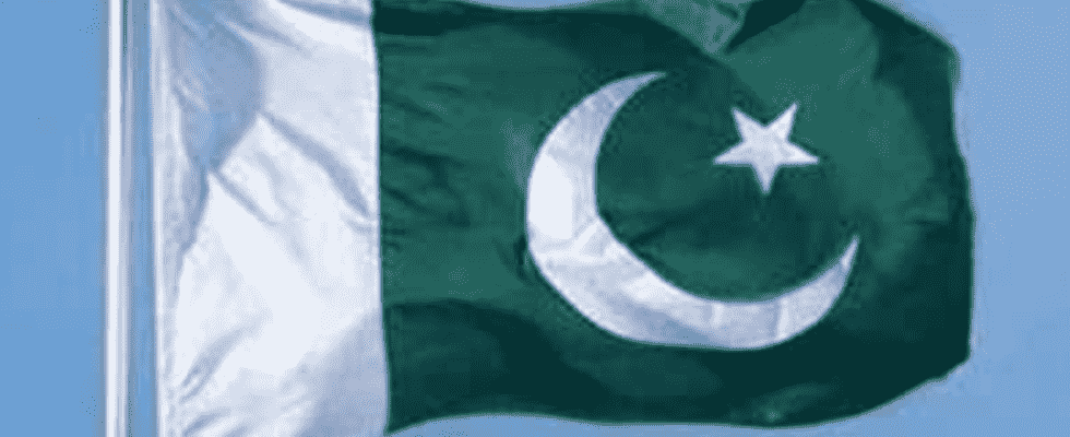 Pakistan Pakistan leitet das Outsourcing von drei grossen Flughaefen ein