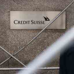 Schweizer Notmassnahmen sollen schnelle Uebernahme der Credit Suisse ermoeglichen