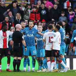 Tottenham verschuettet in letzter Minute Punkte im Spektakel gegen Southampton