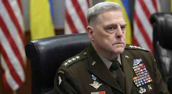 Ukraine Krieg US und russische Militaerchefs in seltenen Gespraechen nach Drohnenabschuss