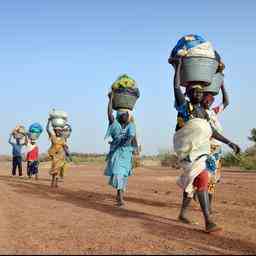 Zwei Mitarbeiter des Roten Kreuzes in Mali entfuehrt Im
