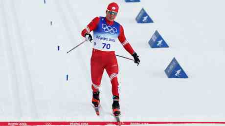 Un skieur russe entre dans lhistoire avec une medaille a